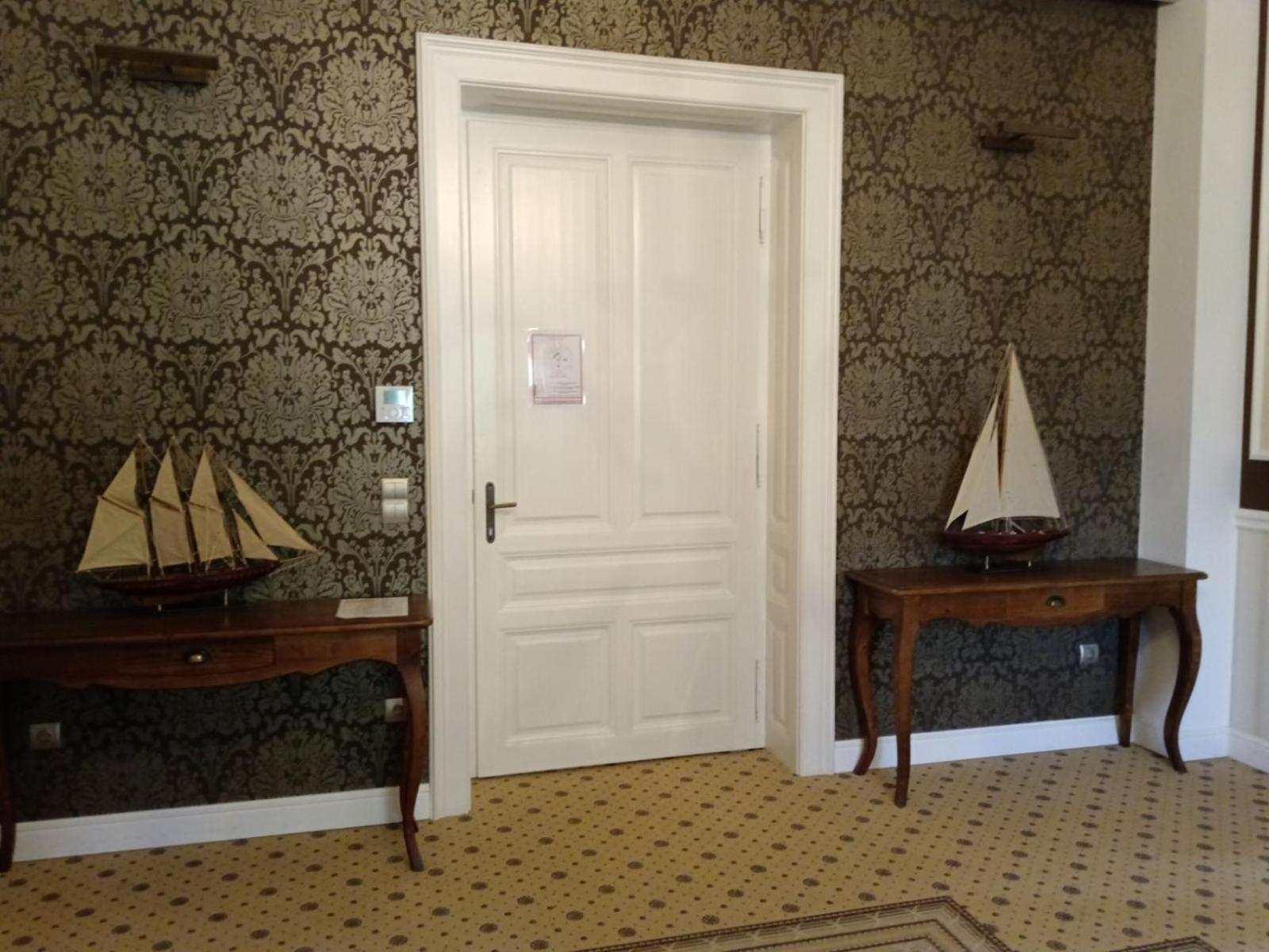 Thanhoffer - Horthy Villa Siofok Luaran gambar